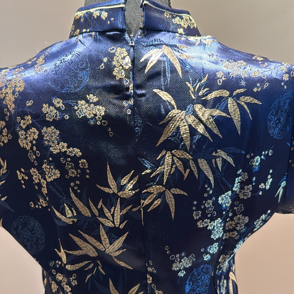 Geisha Women’s Dress - image 4